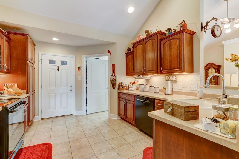 610 Mountain View Villas Way, Seymour, TN 37865