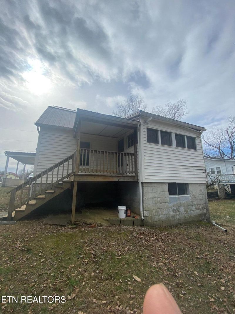 610 Virginia Ave, Athens, TN 37303