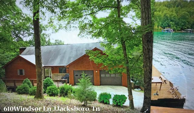 610 Windsor Ln, Jacksboro, TN 37757