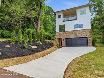 610 Yarnell Ave, Knoxville, TN 37920
