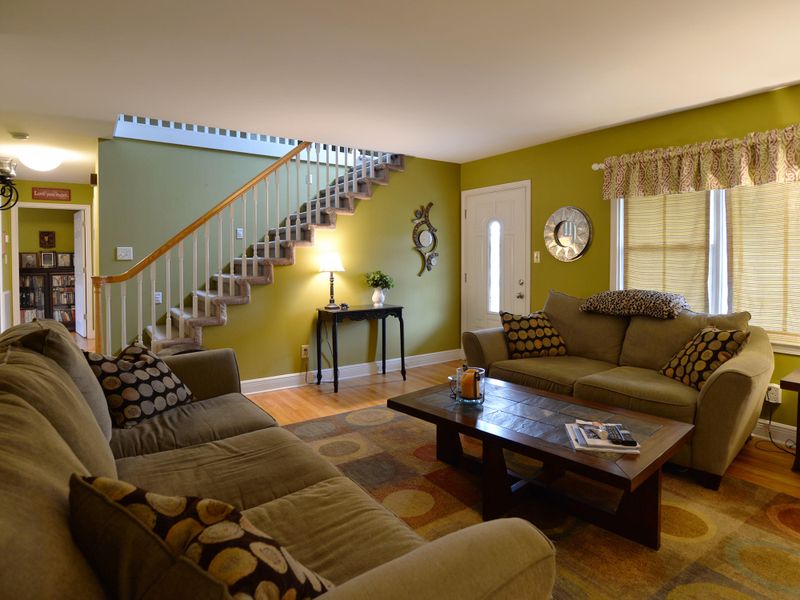 6100 Thomas Rd, Knoxville, TN 37920