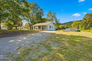6101 Ball Rd, Knoxville, TN 37931