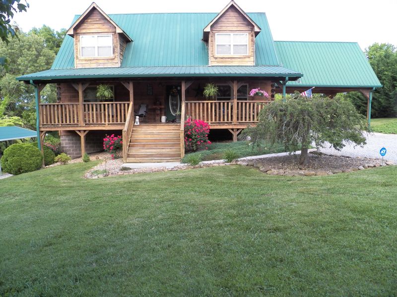 6103 Grimes Rd, Loudon, TN 37774