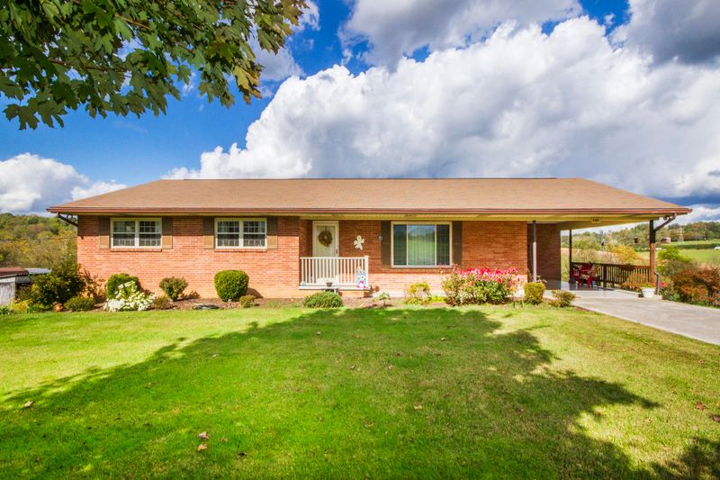 6105 Hammer Rd, Knoxville, TN 37914
