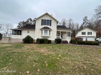 6107 Stormer Rd, Knoxville, TN 37918