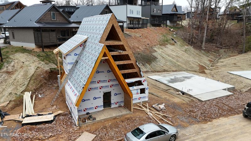 611 Longbow Way, Pigeon Forge, TN 37863