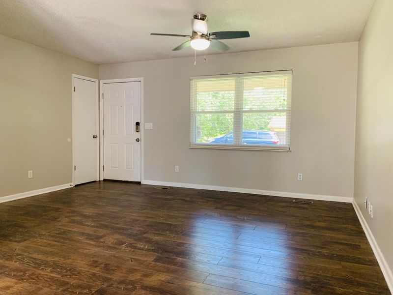611 Worcester Rd, Knoxville, TN 37934