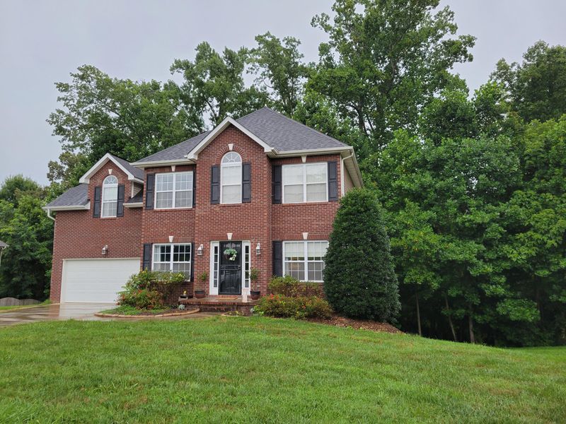 6112 Cate Rd, Powell, TN 37849