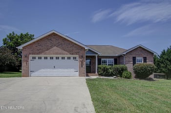6115 Old Niles Ferry Pike, Greenback, TN 37742