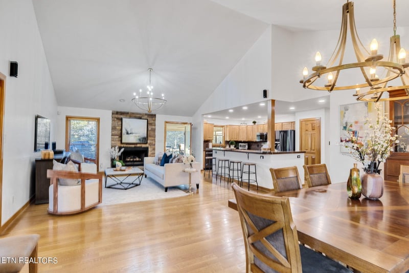 6118 Jim Luttrell Ln, Knoxville, TN 37918