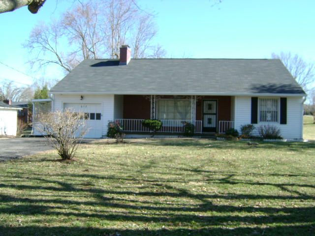 612 Centeroak Dr, Knoxville, TN 37920
