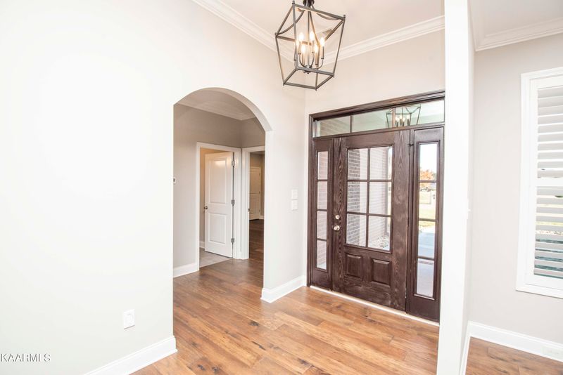 612 Kirkwell Dr, Alcoa, TN 37701