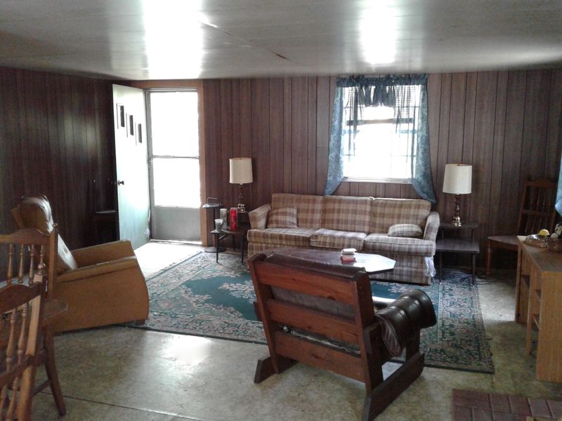 6120 Happy Valley Loop Rd, Tallassee, TN 37878