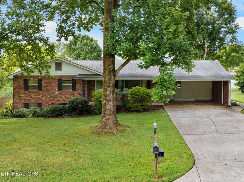 6128 Apache Tr, Knoxville, TN 37920