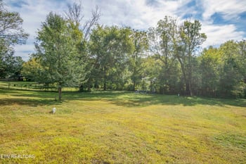 613 Glendale Ave, Clinton, TN 37716