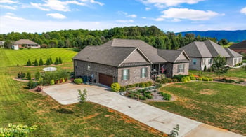 613 Majestic Mtns Blvd, Walland, TN 37886