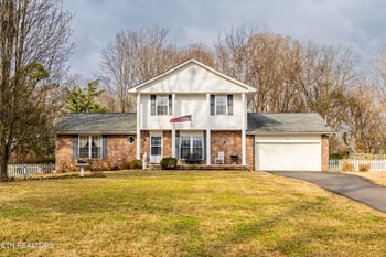 613 Royal Way Ln, Farragut, TN 37934