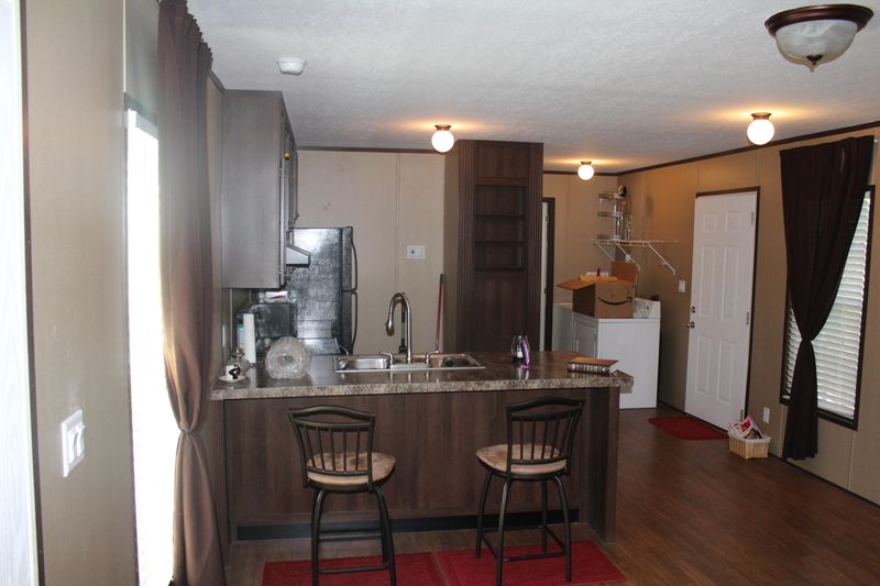 613 Three Point Rd, Vonore, TN 37885