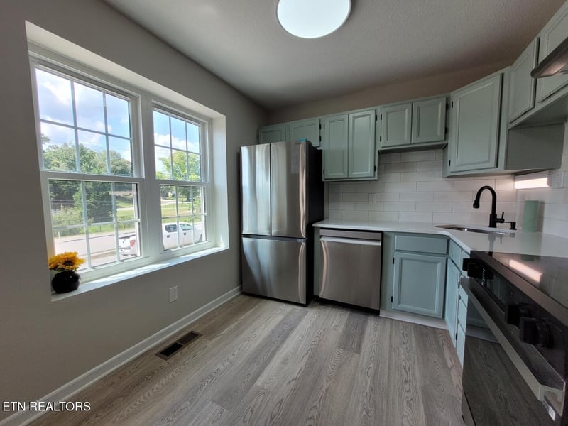613 Vose Rd, Alcoa, TN 37701