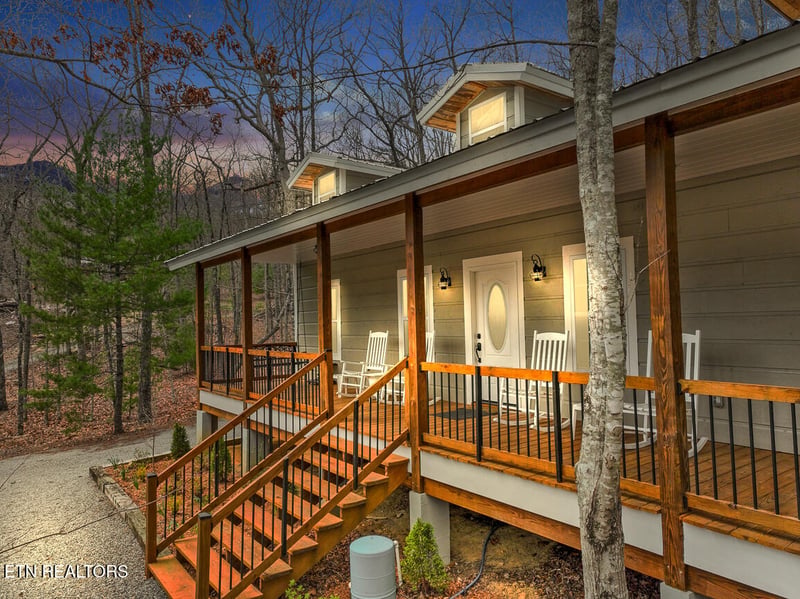 6134 Bobcat Tr, Tallassee, TN 37878