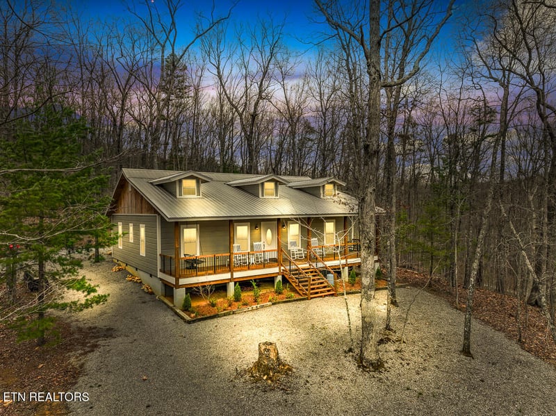 6134 Bobcat Tr, Tallassee, TN 37878