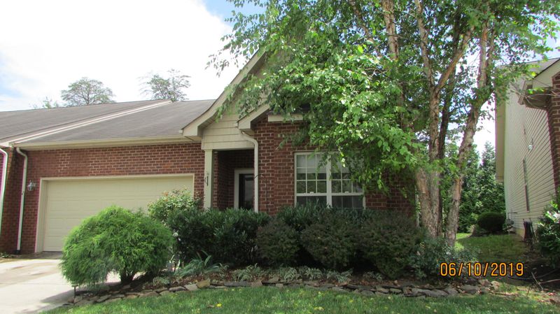 6136 E Mcmillan Creek Dr #90, Knoxville, TN 37924