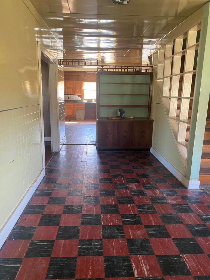 6136 General Carl Stiner Hwy, Lafollette, TN 37766
