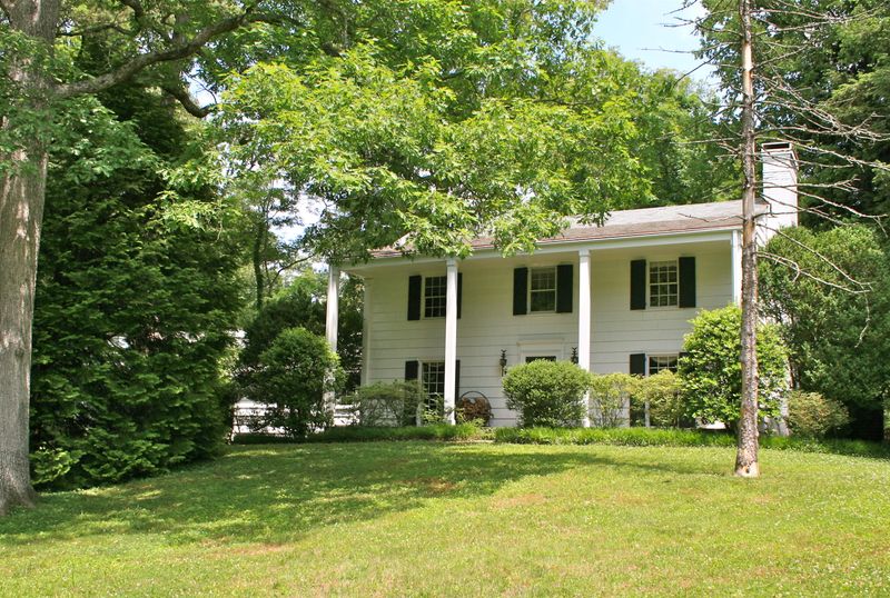 614 Blows Ferry, Knoxville, TN 37919