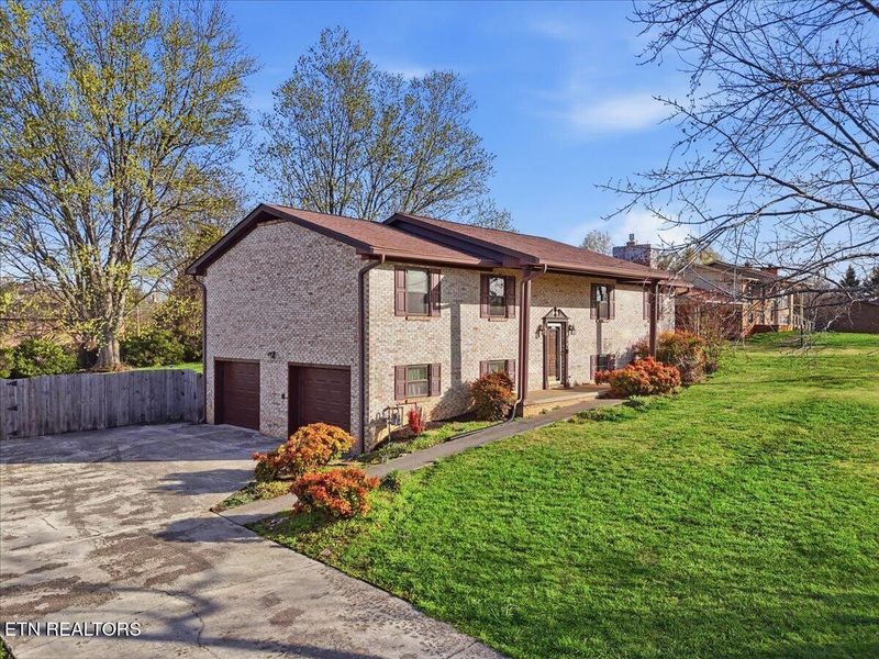 614 Keck St, Seymour, TN 37865
