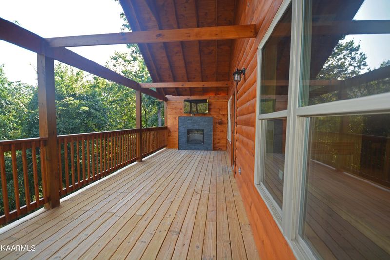 614 Quill Gordon Ct, Pigeon Forge, TN 37863