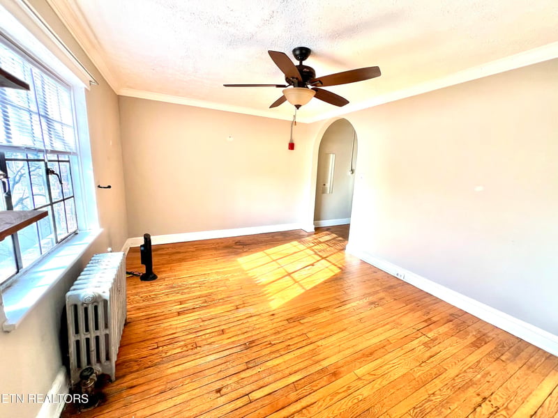 614 W Hill Ave #2, Knoxville, TN 37902