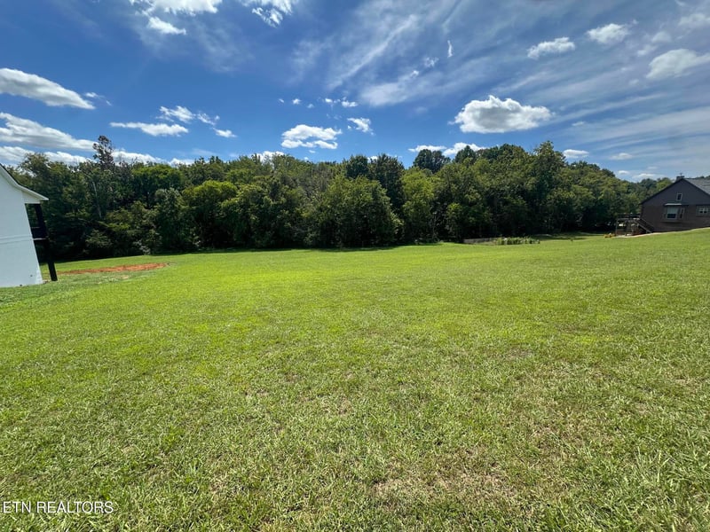 614 Winding Creek Way, Walland, TN 37886