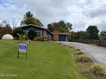 6148 Kirbury Ln, Knoxville, TN 37909