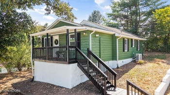 615 Butler Mill Rd, Oliver Springs, TN 37840