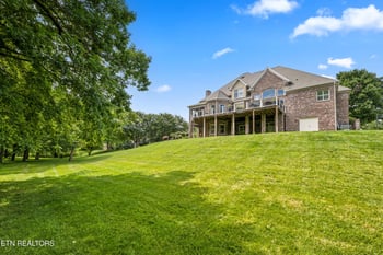 615 Gwinhurst Rd, Knoxville, TN 37934