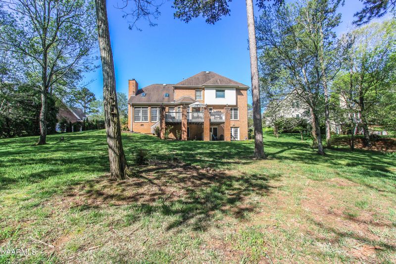 615 Trowbridge Ln, Farragut, TN 37934