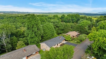 615 View Park Dr, Knoxville, TN 37920
