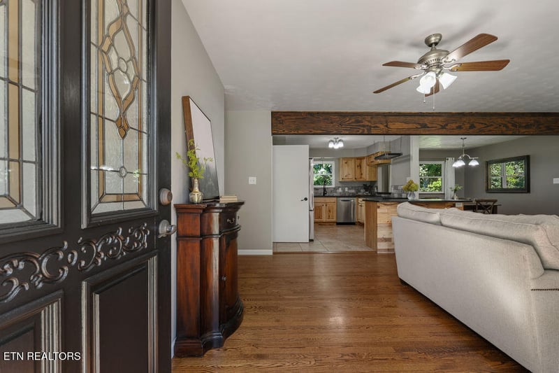 615 View Park Dr, Knoxville, TN 37920