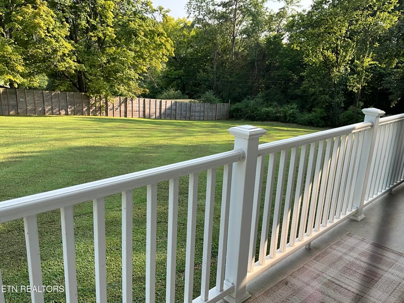 6155 Babelay Rd, Knoxville, TN 37924