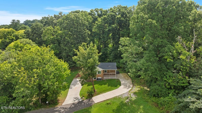 616 - 618 Kinzel Ave, Maryville, TN 37804