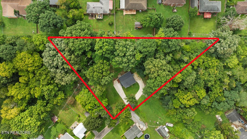 616 - 618 Kinzel Ave, Maryville, TN 37804