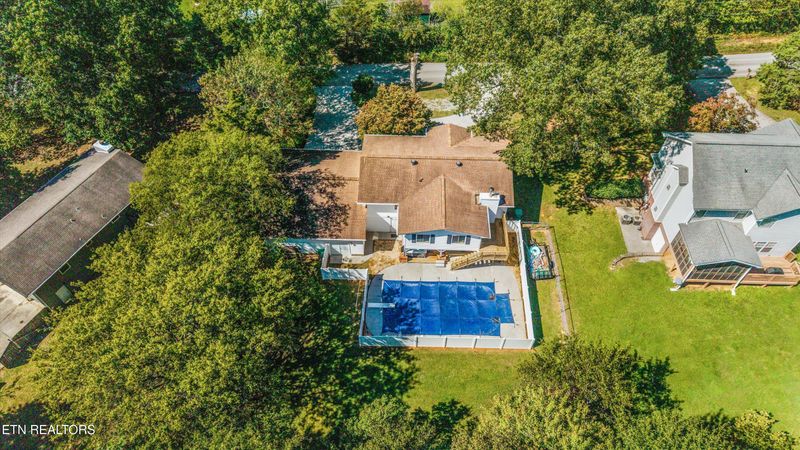616 Loop Rd, Knoxville, TN 37934