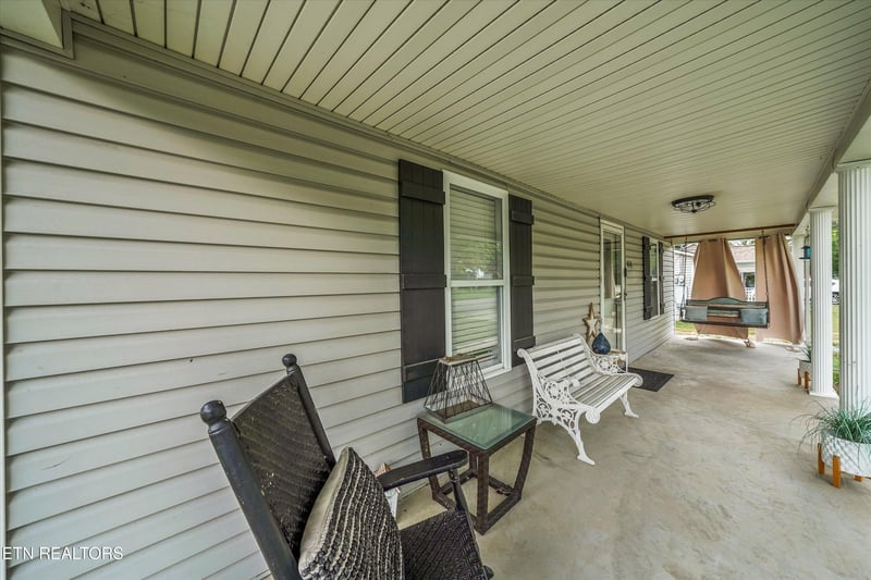 616 Mitchell Dr, Knoxville, TN 37912
