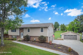 616 Pimlico Dr, Seymour, TN 37865