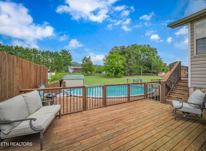 616 Pimlico Dr, Seymour, TN 37865