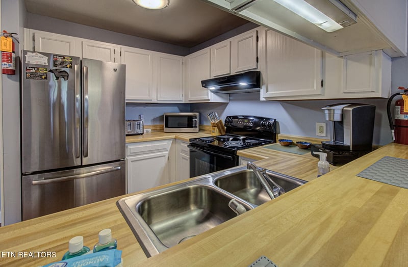616 Turkey Nest Rd #108, Gatlinburg, TN 37738