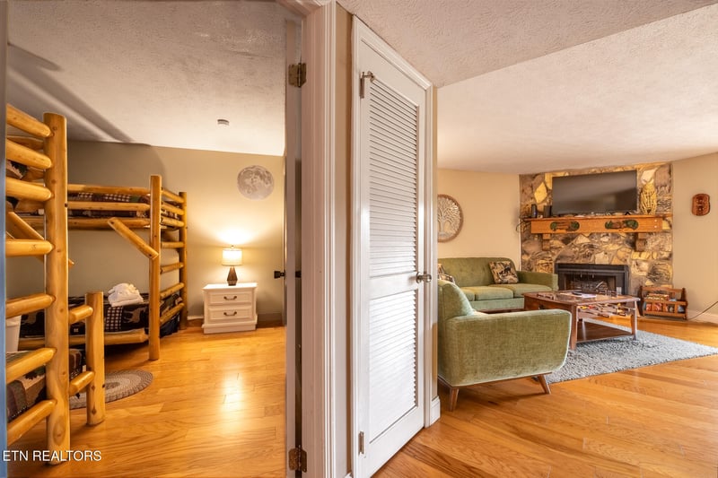616 Turkey Nest Rd #206, Gatlinburg, TN 37738
