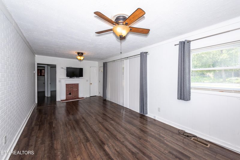 617 Garfield St, Alcoa, TN 37701