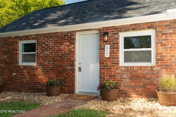 618 Glendale Ave, Clinton, TN 37716