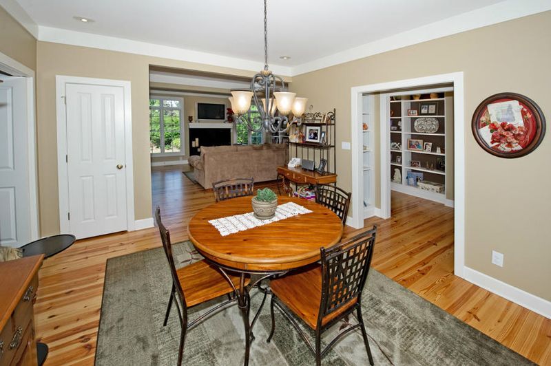 619 River Run Dr #1, Maryville, TN 37804